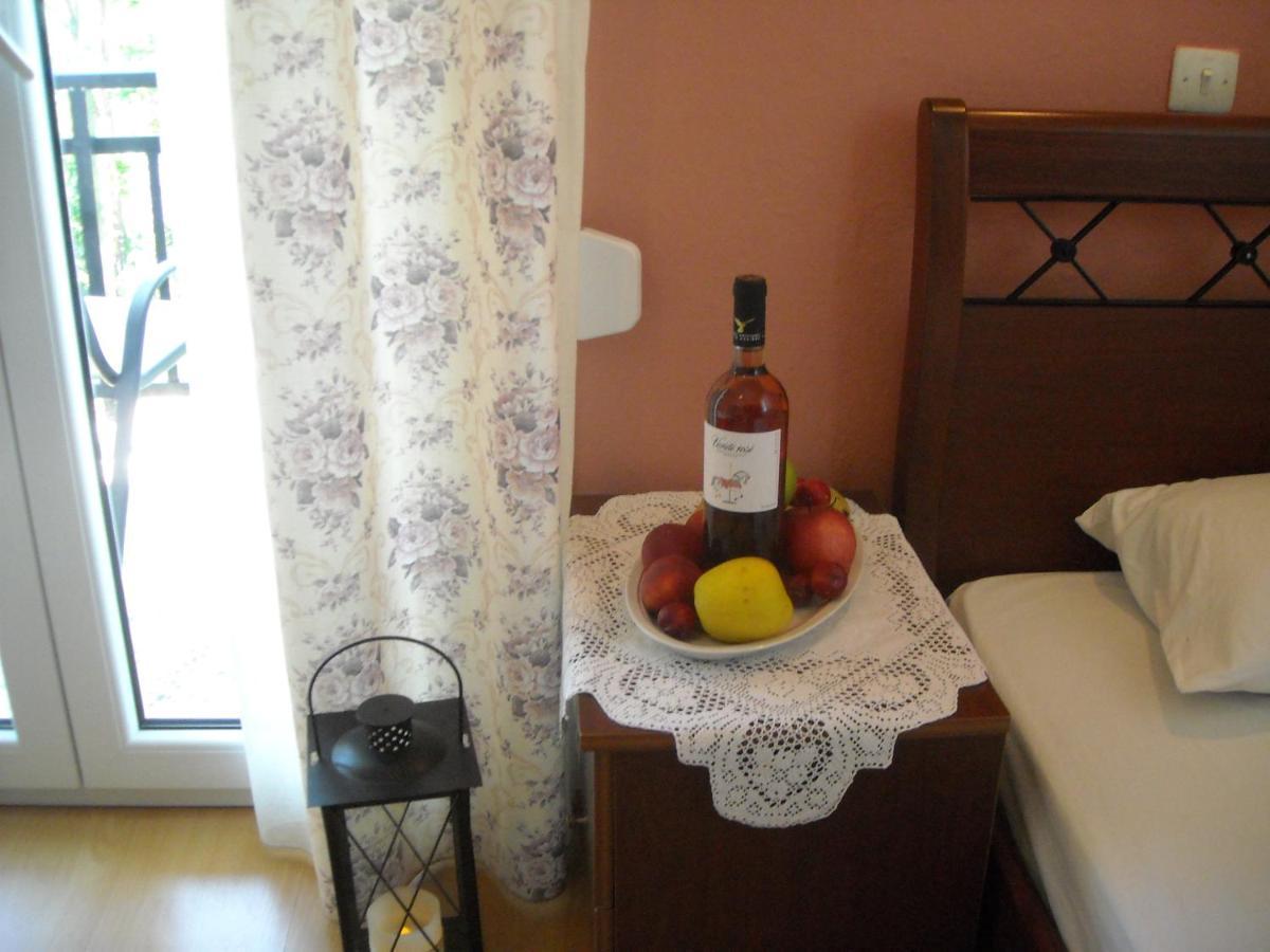 Kristal Hotel Prínos Esterno foto