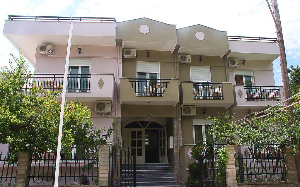 Kristal Hotel Prínos Esterno foto